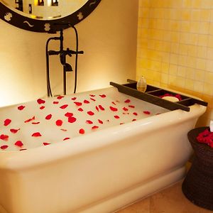 Deluxe Queen Room Plunge Pool Ocean View